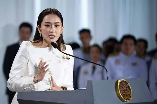 美国战机越境逞凶，中国一枚导弹，或可逼退50架F16战机？
